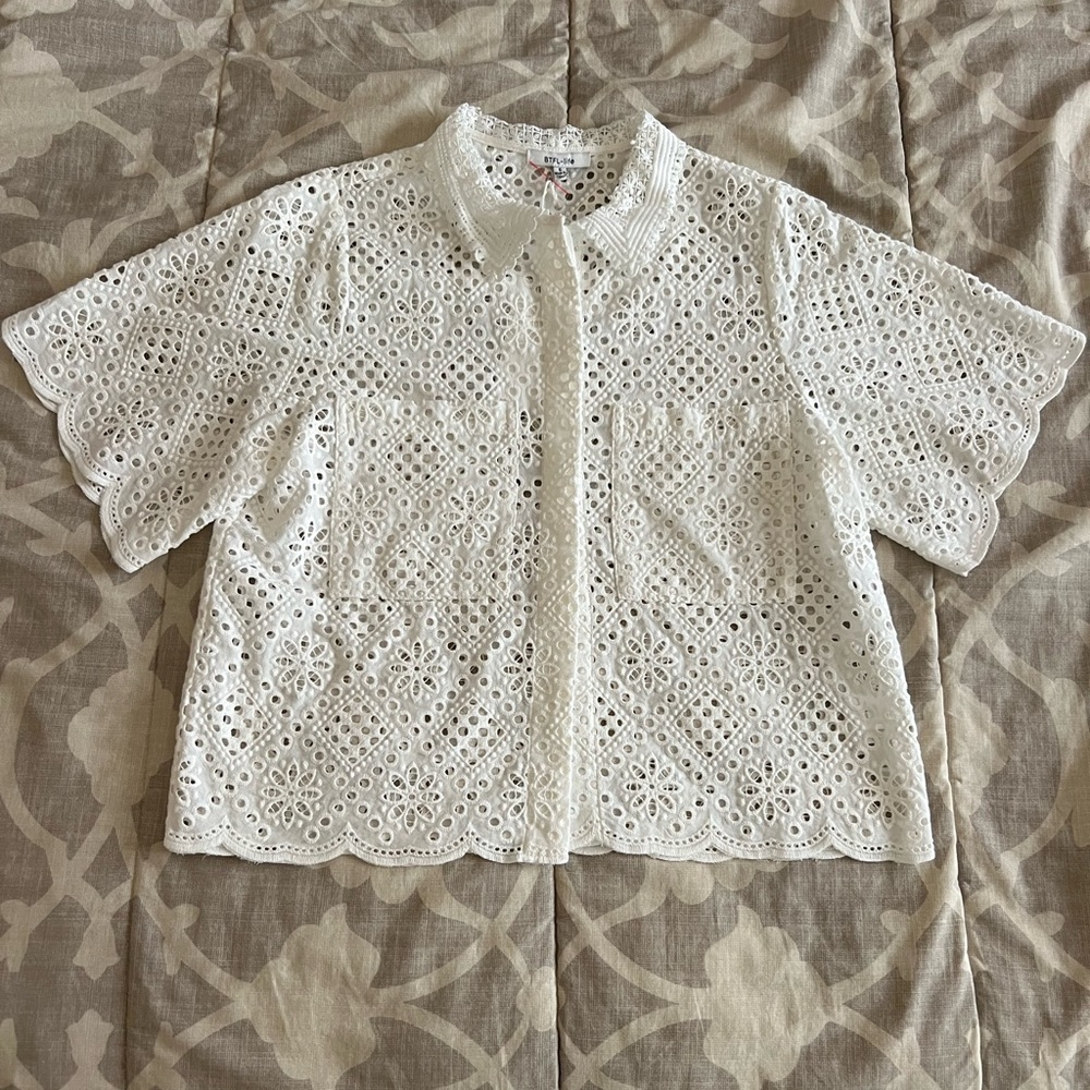 NWT BTFL-Life White eyelet blouse summer top LA Designer Cropped Feminine Style